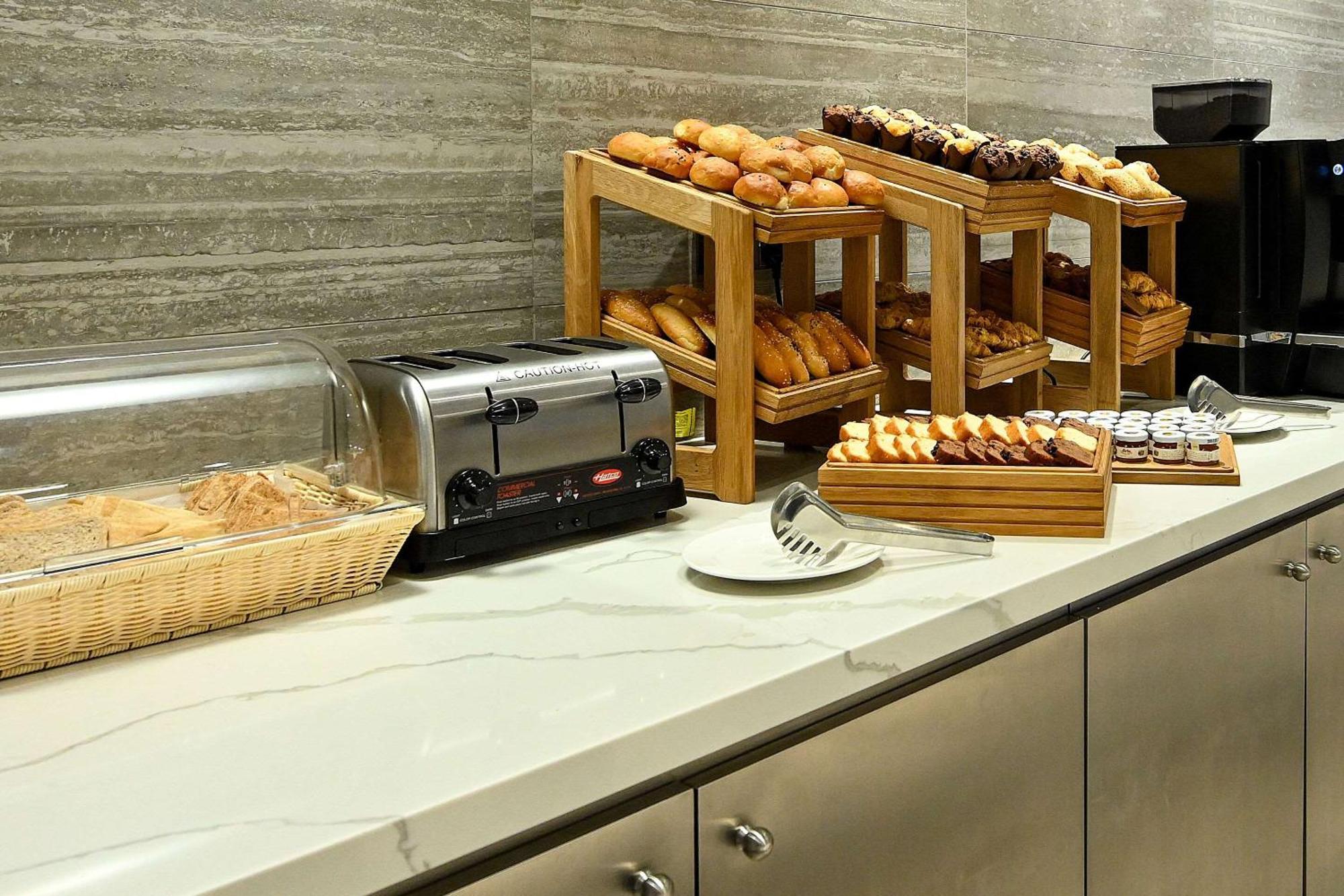 Comfort Hotel Jeddah King Road Kültér fotó