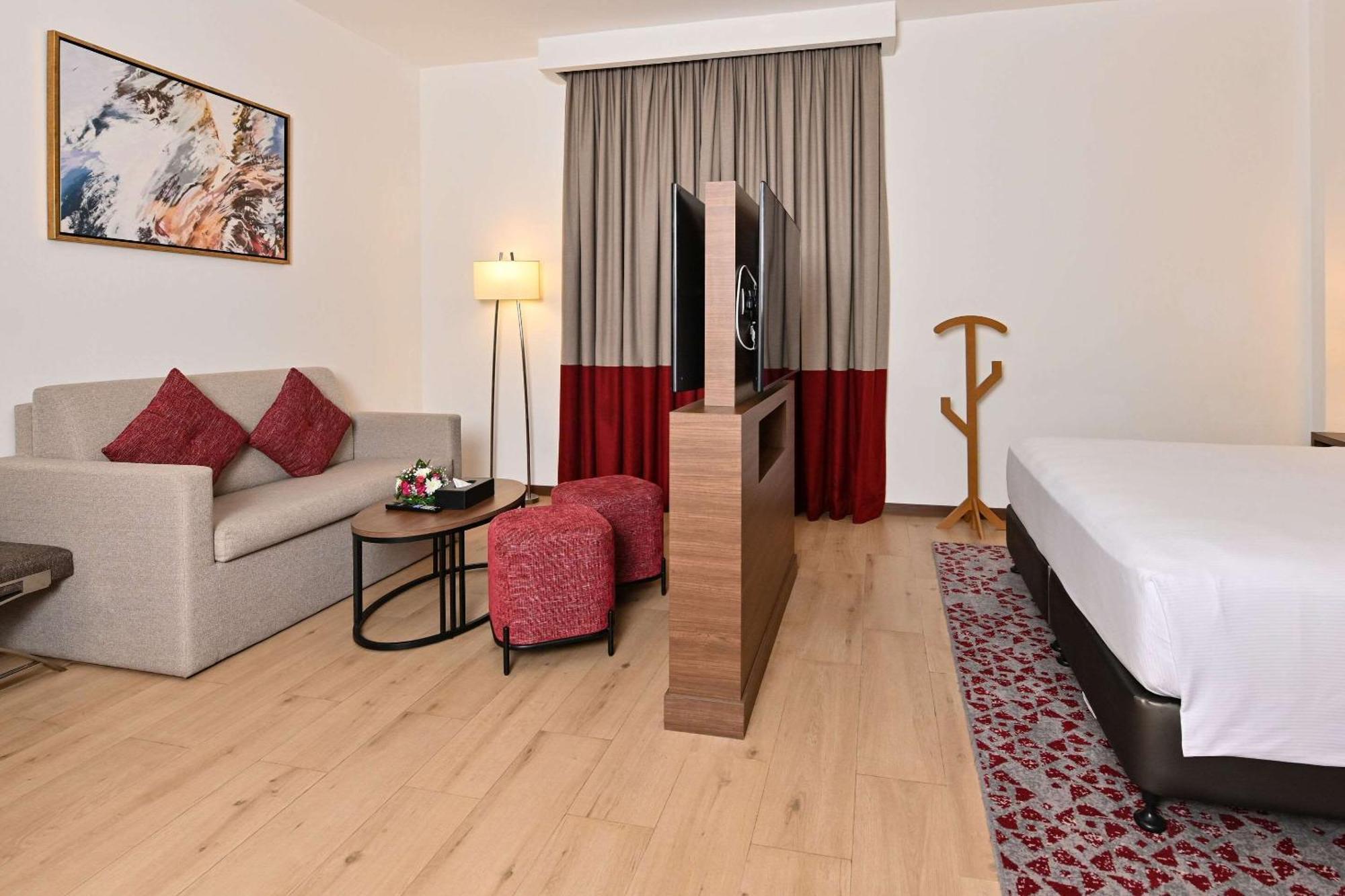 Comfort Hotel Jeddah King Road Kültér fotó